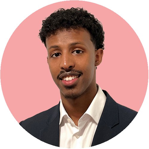 Isman Mahamuud, Revisor