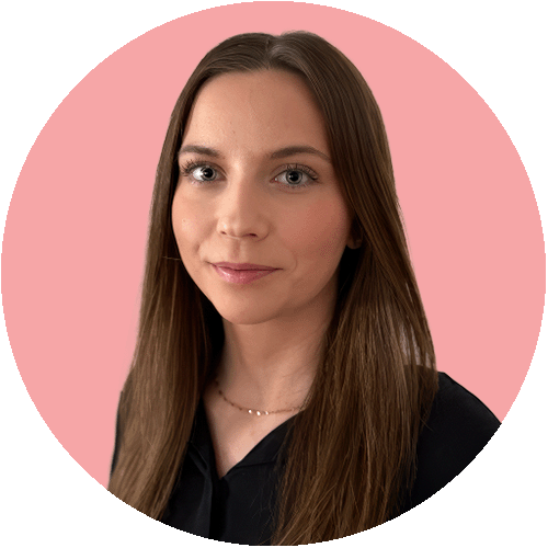Olivia Stolpe, Revisor