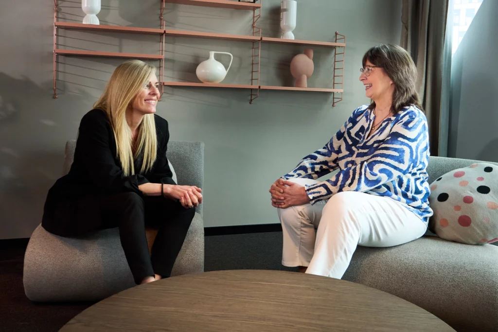 Marie Andersson intervjuas av WeAudits HR-chef Maria Olofsson